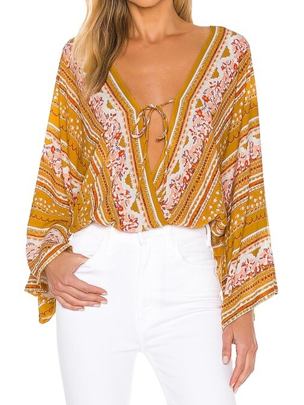 Free People intimates floral surplice lace bodysuit blouse
Size XS